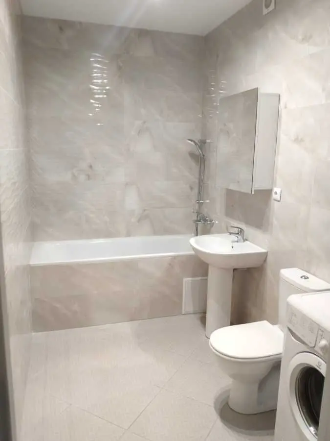 Фото Rent a 1-room apartment, Radystiv Street 30 Kyiv for long-term rent, price: 17500 UAH, code 9199