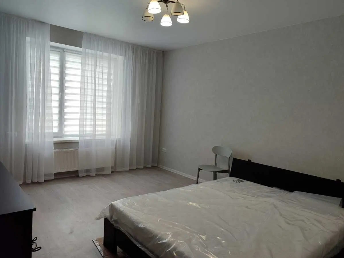 Фото Rent a 1-room apartment, Radystiv Street 30 Kyiv for long-term rent, price: 17500 UAH, code 9199