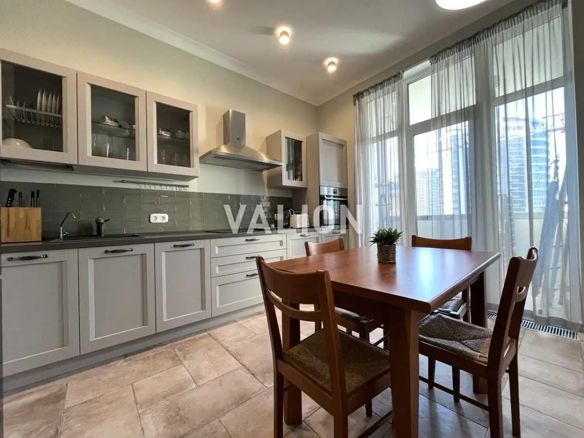 Фото Selling a 1-room apartment, 52.9 sq.m., Yevhena Konovaltsia Street (Schorsa Street) 34А Kyiv, price: 149800 USD, code 9202