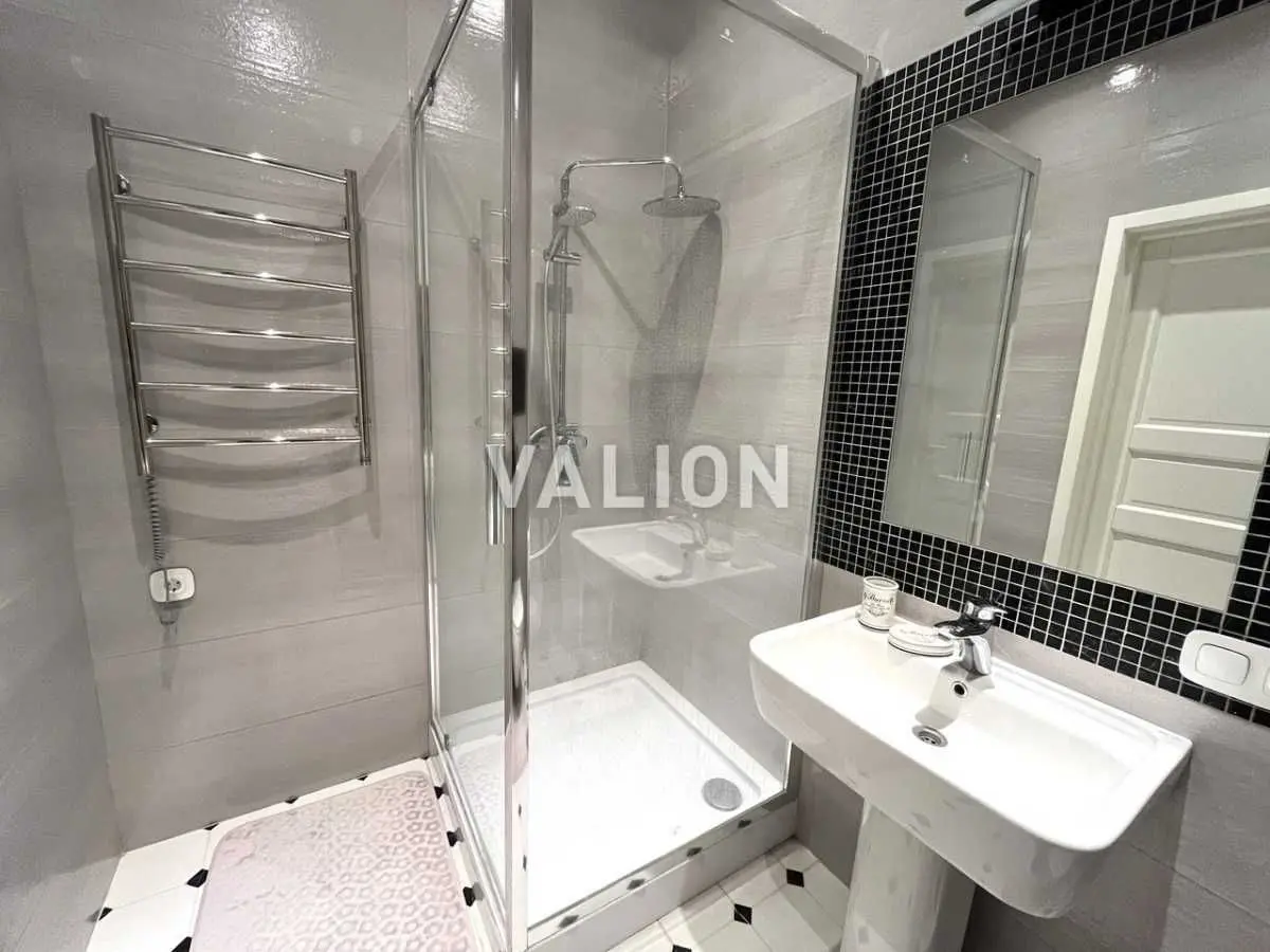 Фото Selling a 1-room apartment, 52.9 sq.m., Yevhena Konovaltsia Street (Schorsa Street) 34А Kyiv, price: 149800 USD, code 9202