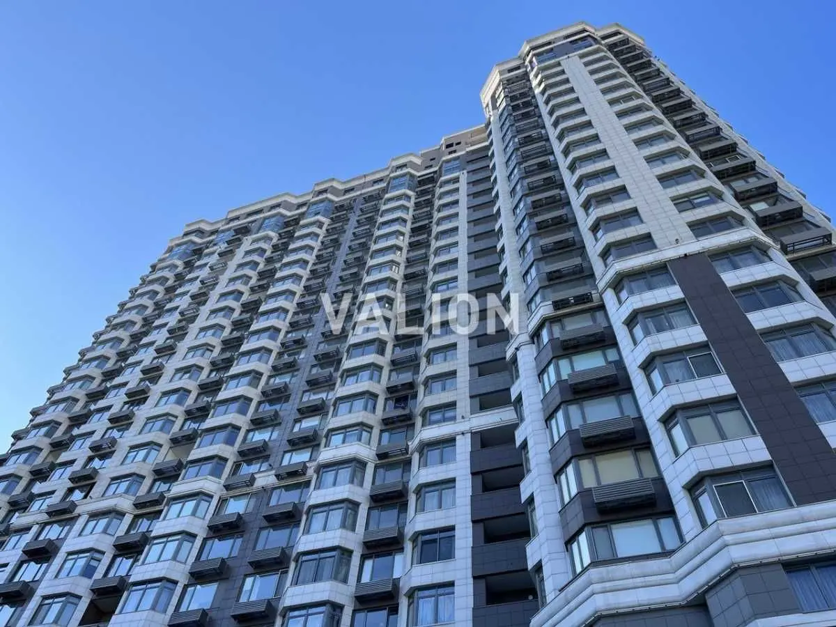 Фото Selling a 1-room apartment, 52.9 sq.m., Yevhena Konovaltsia Street (Schorsa Street) 34А Kyiv, price: 149800 USD, code 9202