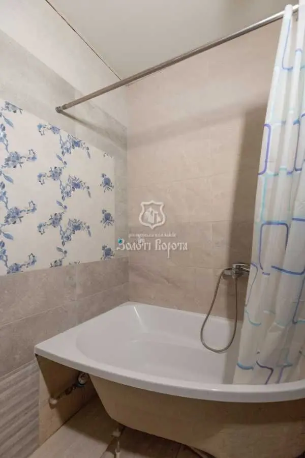 Фото Selling a 2-room apartment, 47.6 sq.m., Velyka Kiltseva Street 2 Petropavlivska Borschahivka, price: 52500 USD, code 9212