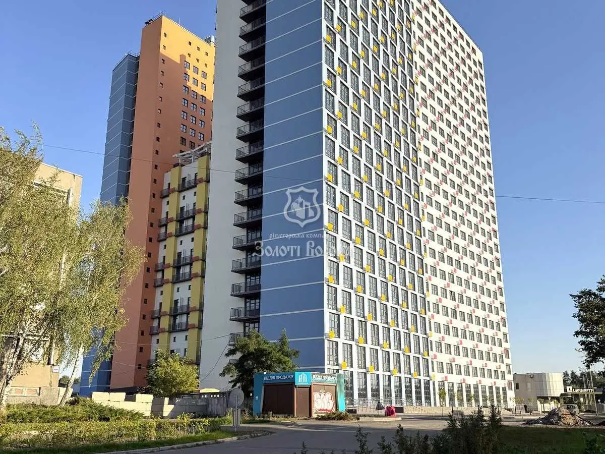 Фото Продаю 1-комнатную квартиру, 44.36 кв. м, Крайня ул. (Осипа Мандельштама) 1 Киев, цена: 47000 USD, код 9217