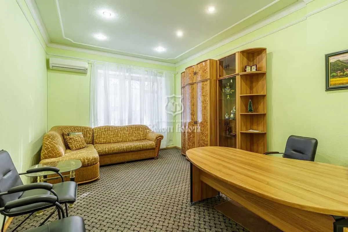 Фото Продаю 3-комнатную квартиру, 71.8 кв. м, Институтская ул. 22/7 Киев, цена: 220000 USD, код 9220
