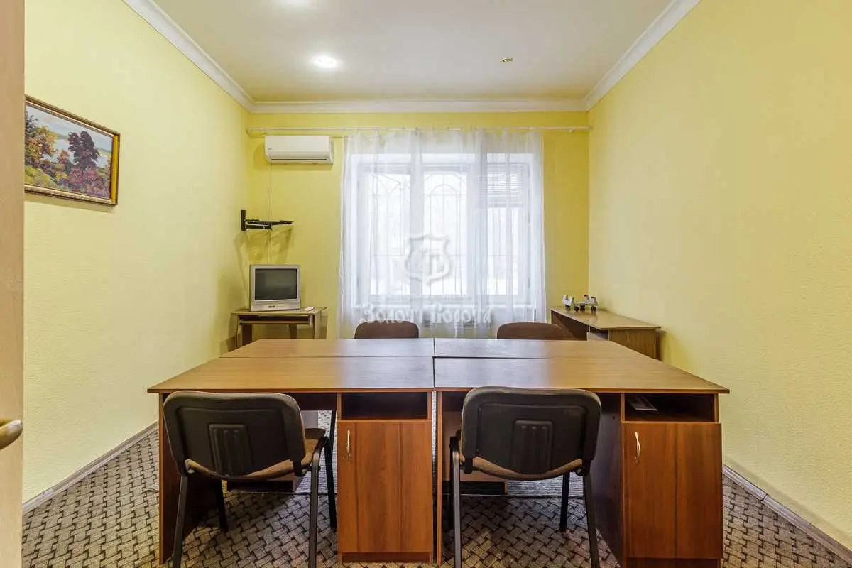 Фото Продаю 3-комнатную квартиру, 71.8 кв. м, Институтская ул. 22/7 Киев, цена: 220000 USD, код 9220