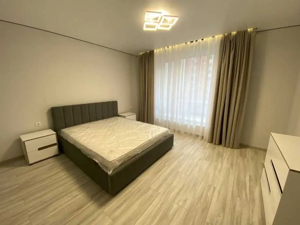 Фото Selling a 1-room apartment, 47 sq.m., 78д Ivano-Frankivsk, price: 84000 USD, code 9223