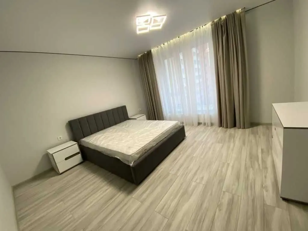 Фото Selling a 1-room apartment, 47 sq.m., 78д Ivano-Frankivsk, price: 84000 USD, code 9223