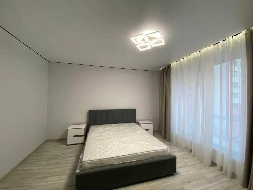 Фото Selling a 1-room apartment, 47 sq.m., 78д Ivano-Frankivsk, price: 84000 USD, code 9223