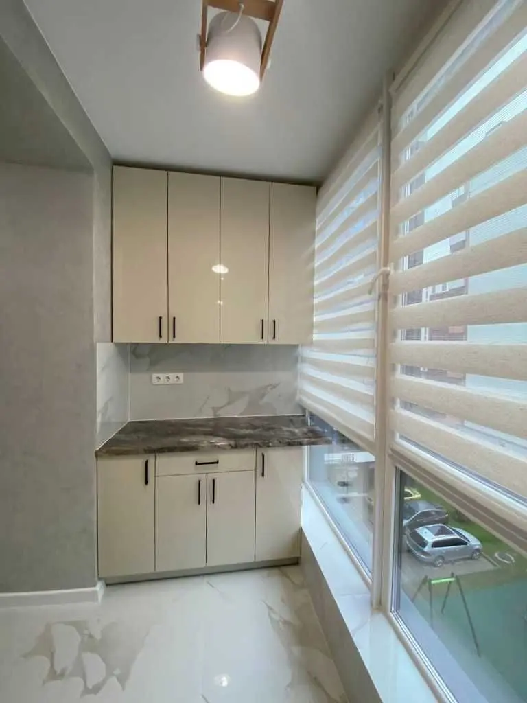 Фото Selling a 1-room apartment, 47 sq.m., 78д Ivano-Frankivsk, price: 84000 USD, code 9223