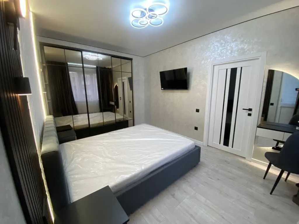Фото Selling a 1-room apartment, 33 sq.m., Halytska Street 66б Ivano-Frankivsk, price: 73500 USD, code 9226