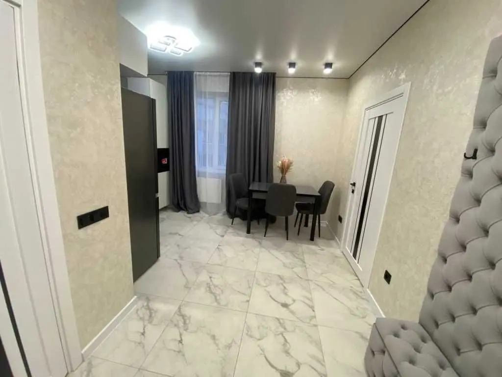 Фото Selling a 1-room apartment, 33 sq.m., Halytska Street 66б Ivano-Frankivsk, price: 73500 USD, code 9226