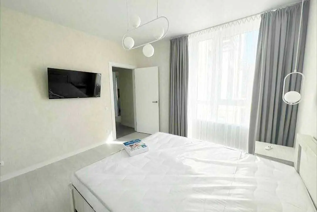 Фото Selling a 1-room apartment, 42 sq.m., Ivana Vyhovskoho street (Marshala Hrechka Street)  Kyiv, price: 113000 USD, code 9228
