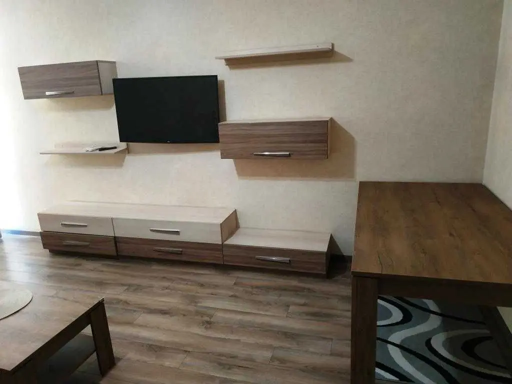 Фото Зняти 3 кімнатну квартиру, Регенераторна вул.  Київ в довгострокову оренду, ціна: 32000 UAH, код 9230