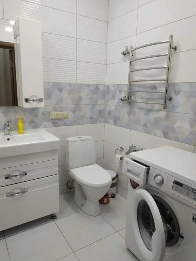 Фото Зняти 3 кімнатну квартиру, Регенераторна вул.  Київ в довгострокову оренду, ціна: 32000 UAH, код 9230
