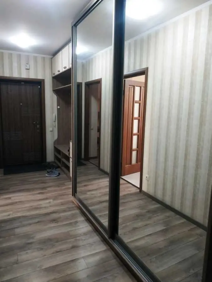 Фото Зняти 3 кімнатну квартиру, Регенераторна вул.  Київ в довгострокову оренду, ціна: 32000 UAH, код 9230