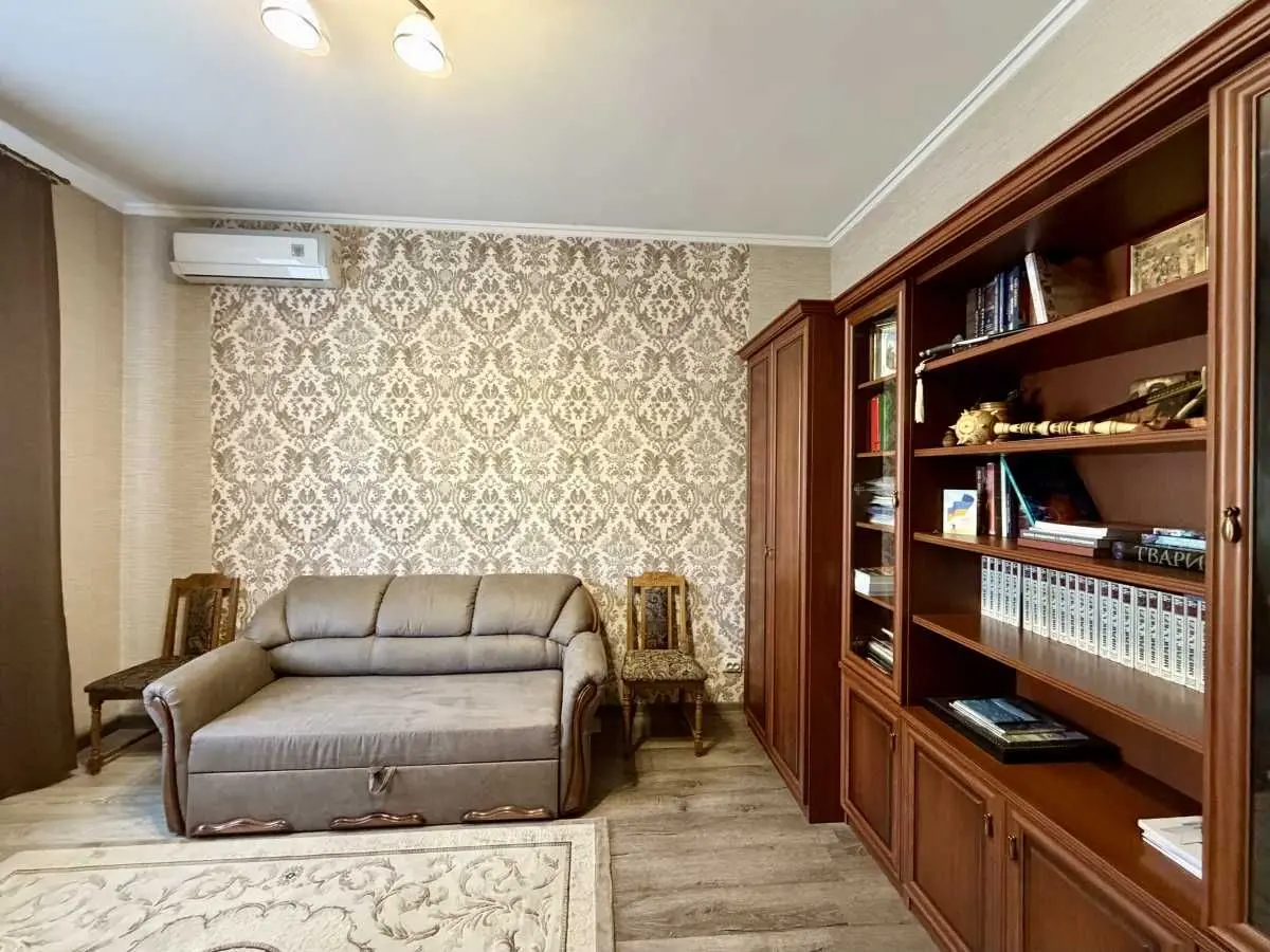 Фото Продаю будинок, 165 кв. м, Курганна вул. 6 Гатне, ціна: 299000 USD, код 9232