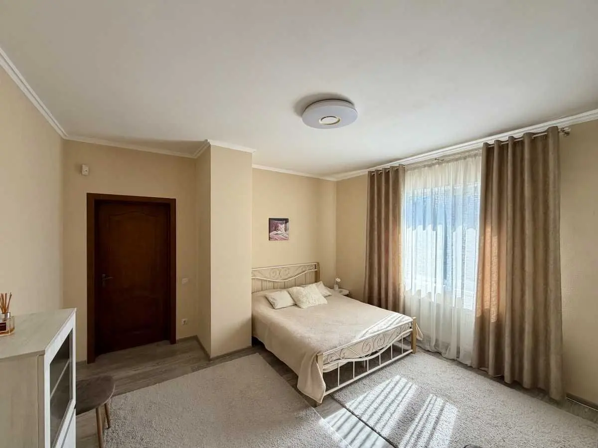 Фото Продаю будинок, 165 кв. м, Курганна вул. 6 Гатне, ціна: 299000 USD, код 9232