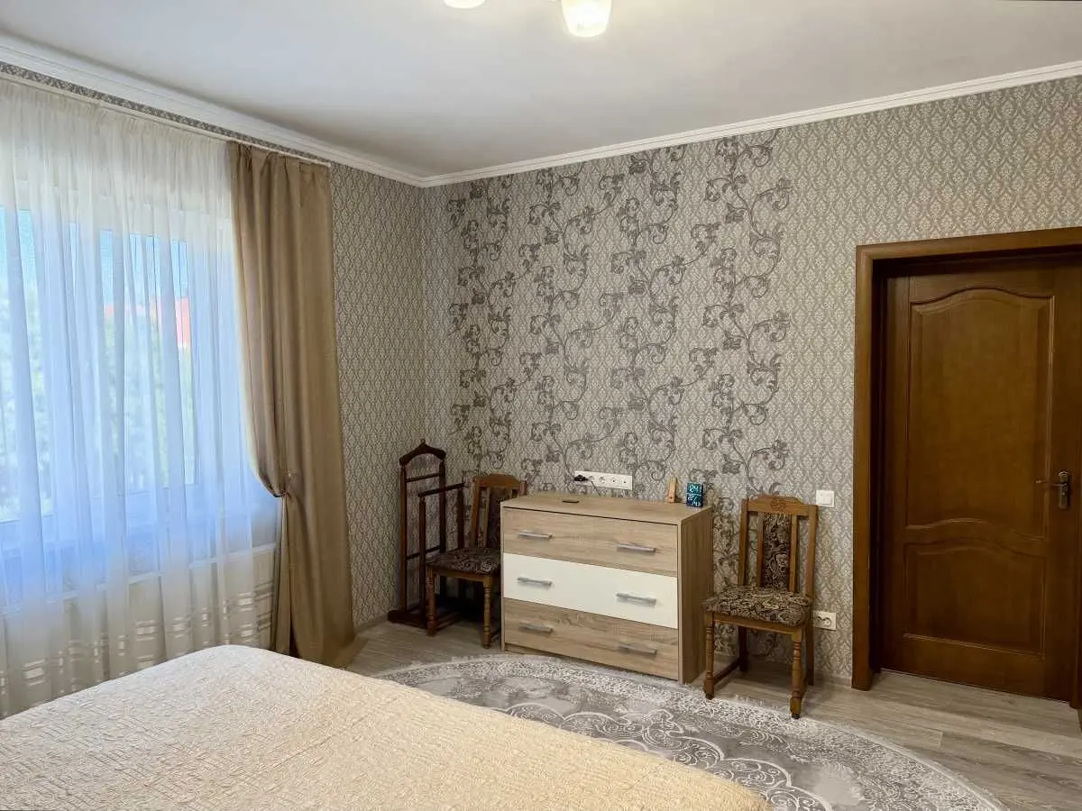 Фото Продаю будинок, 165 кв. м, Курганна вул. 6 Гатне, ціна: 299000 USD, код 9232