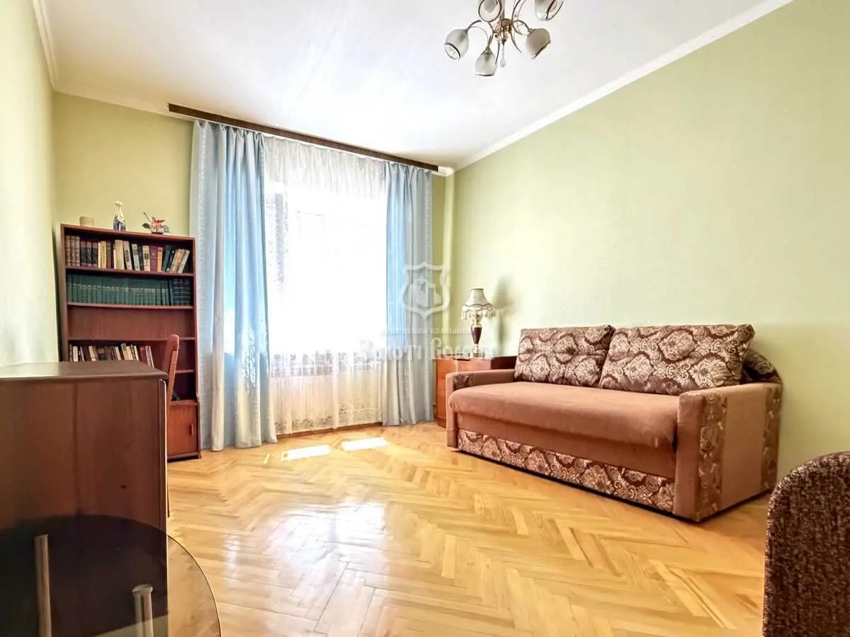 Фото Selling a 2-room apartment, 59.8 sq.m., Instytutska Street 22/7 Kyiv, price: 168000 USD, code 9234