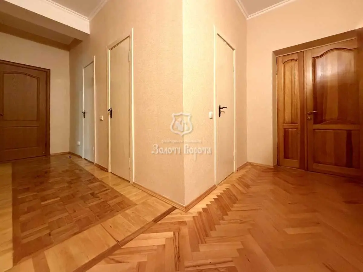 Фото Selling a 2-room apartment, 59.8 sq.m., Instytutska Street 22/7 Kyiv, price: 168000 USD, code 9234