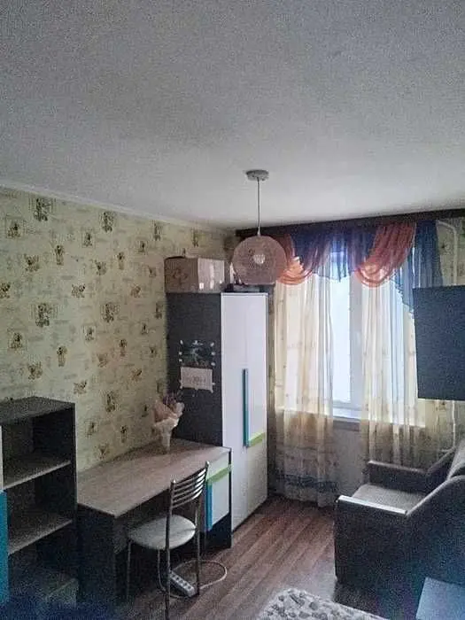Фото Снять 3-комнатную квартиру, Зодчих ул. 30 Киев в долгосрочную аренду, цена: 4500 UAH, код 9236