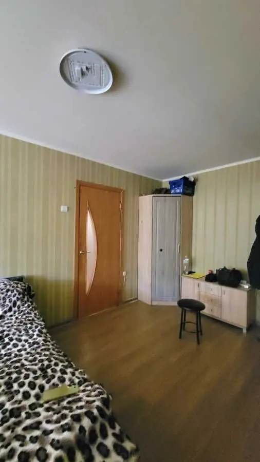 Фото Selling a 1-room apartment, 31 sq.m., Bohdana Khmelnytskoho Avenue (Heroiv Stalinhrada Street)  Dnipro, price: 27000 USD, code 9248