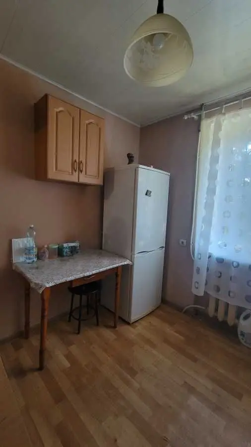 Фото Selling a 1-room apartment, 31 sq.m., Bohdana Khmelnytskoho Avenue (Heroiv Stalinhrada Street)  Dnipro, price: 27000 USD, code 9248