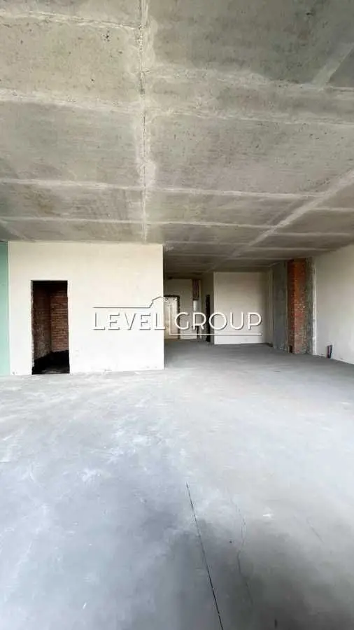 Фото Продаю 3 кімнатну квартиру, 133 кв. м, Андрія Верхогляда вул. (Михайла Драгомирова)  Київ, ціна: 414000 USD, код 9249