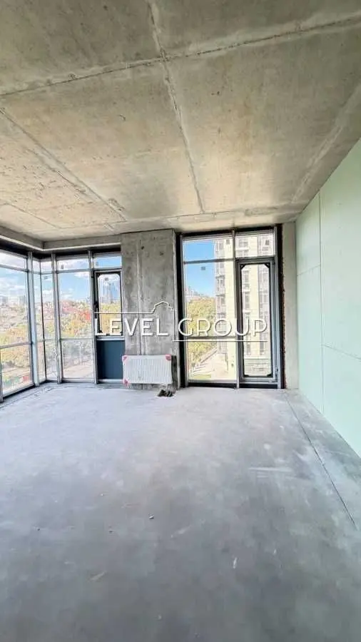 Фото Продаю 3 кімнатну квартиру, 133 кв. м, Андрія Верхогляда вул. (Михайла Драгомирова)  Київ, ціна: 414000 USD, код 9249
