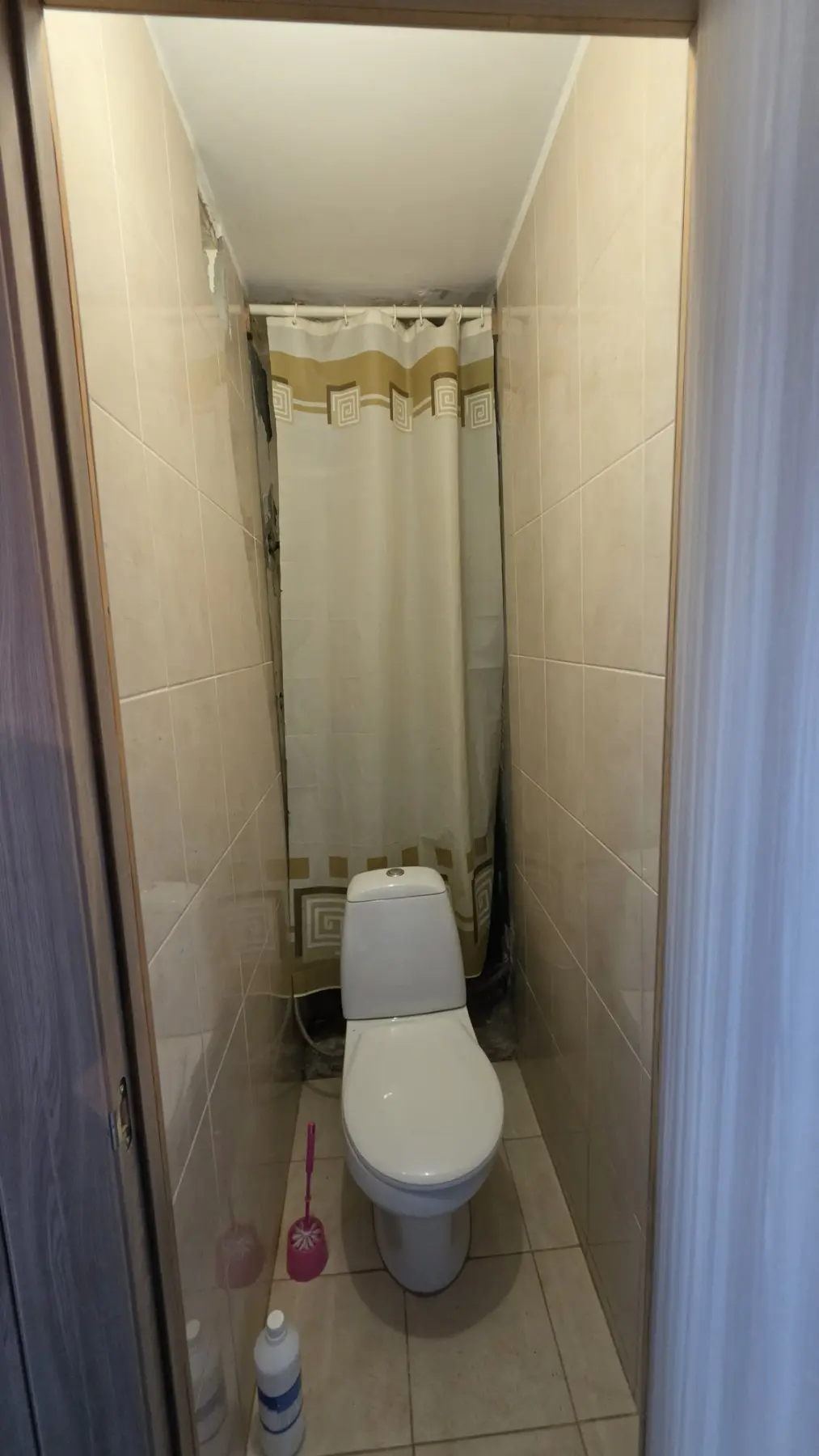 Фото Selling a 1-room apartment, 37 sq.m., Industrialyi Avenue (Frunze Avenue) 55а Kharkiv, price: 28000 $, code 9256