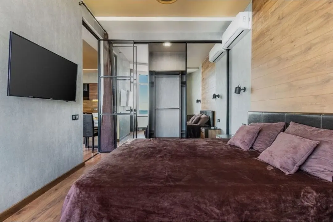 Фото Продаю 1 кімнатну квартиру, 85 кв. м, Морехідний пров.  Одеса, ціна: 185000 $, код 9260