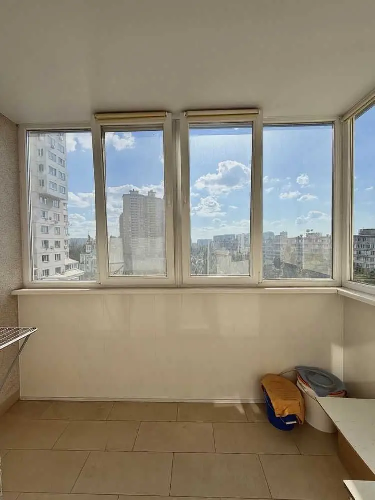 Фото Продаю 1-комнатную квартиру, 55.5 кв. м, Юрия Шумского ул. 1 Киев, цена: 107500 USD, код 9264