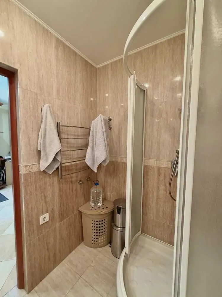Фото Продаю 1-комнатную квартиру, 55.5 кв. м, Юрия Шумского ул. 1 Киев, цена: 107500 USD, код 9264