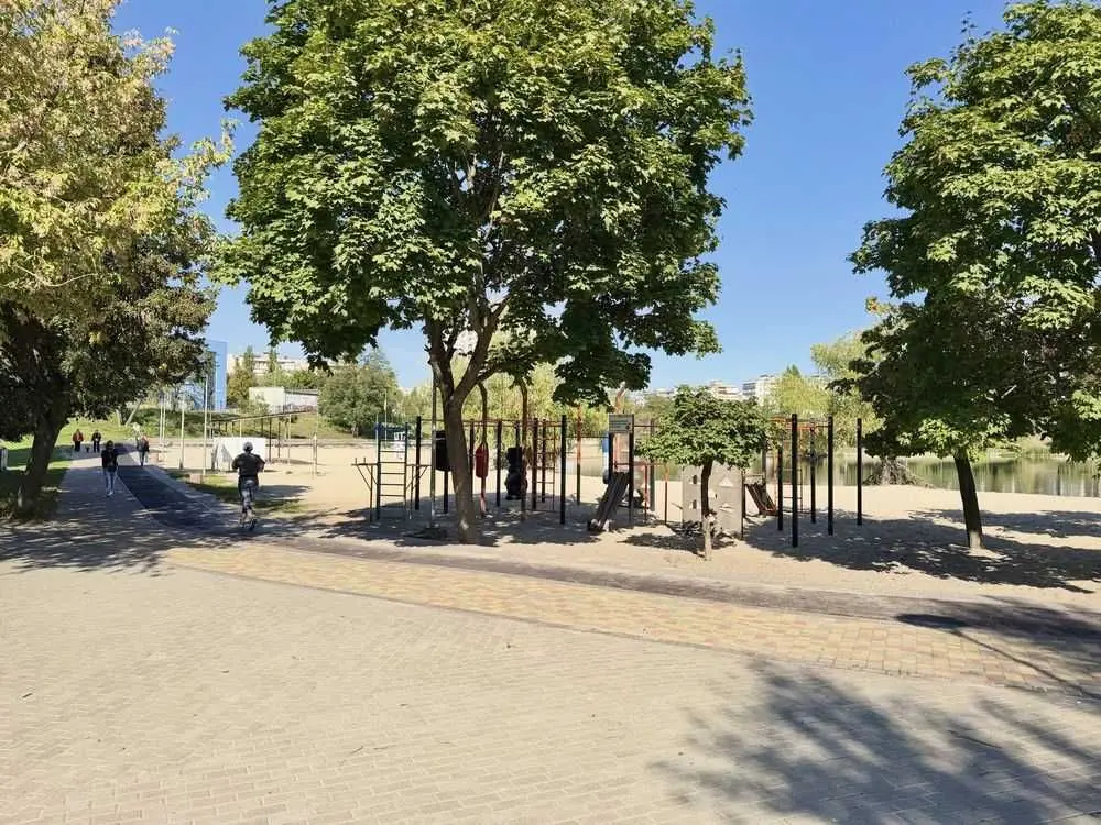 Фото Продаю 1-комнатную квартиру, 55.5 кв. м, Юрия Шумского ул. 1 Киев, цена: 107500 USD, код 9264