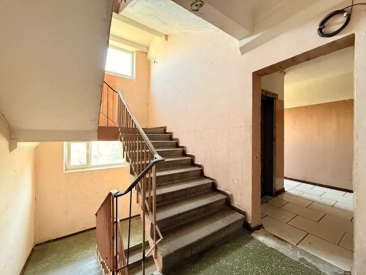 Фото Продаю 1-комнатную квартиру, 33 кв. м, Северная ул. 12 Киев, цена: 64000 USD, код 9265