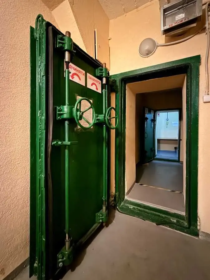 Фото Продаю 1-комнатную квартиру, 33 кв. м, Северная ул. 12 Киев, цена: 64000 USD, код 9265