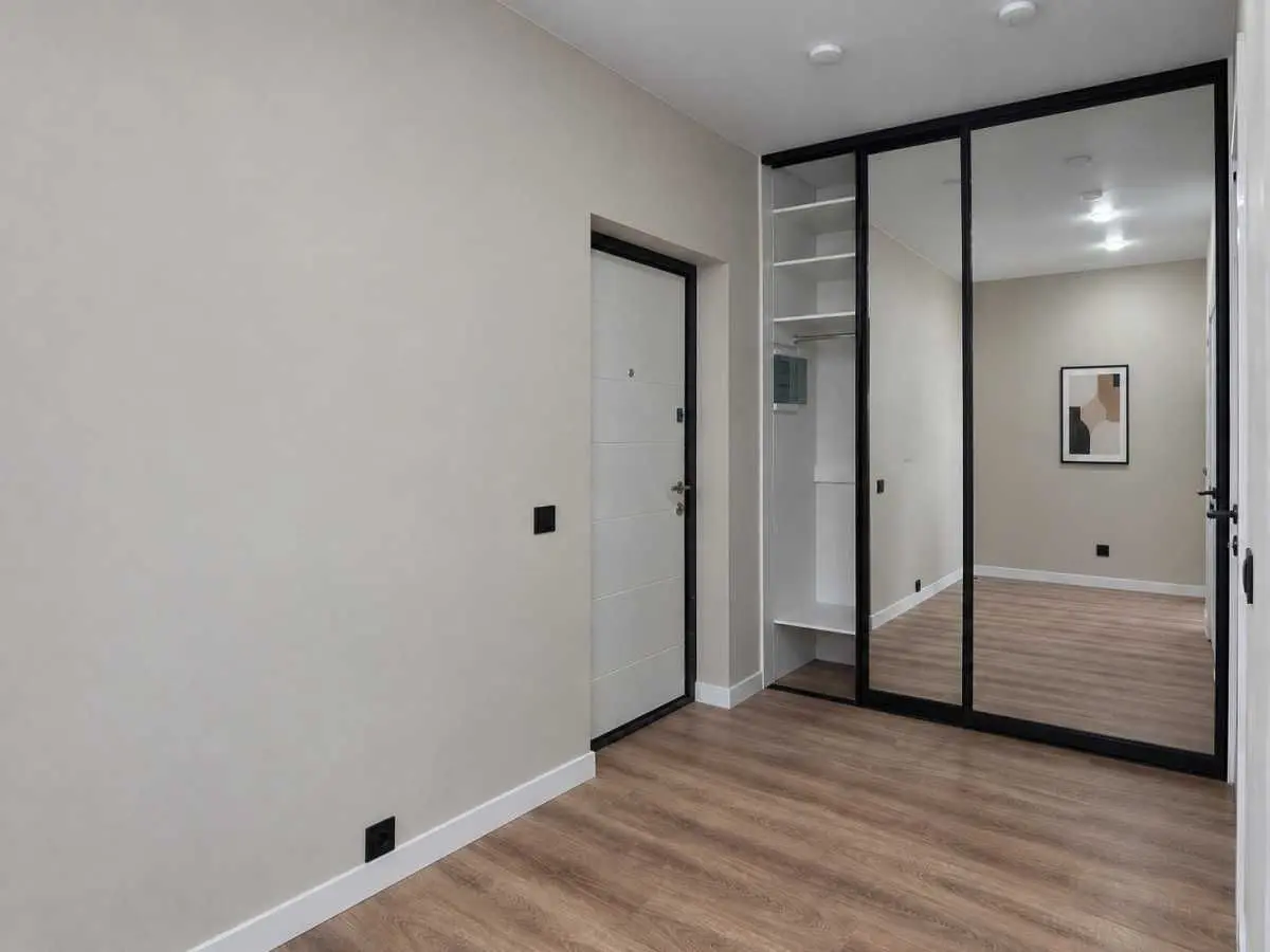 Фото Selling a 1-room apartment, 25 sq.m., Mykoly Trublaini Street  Kyiv, price: 41000 USD, code 9266