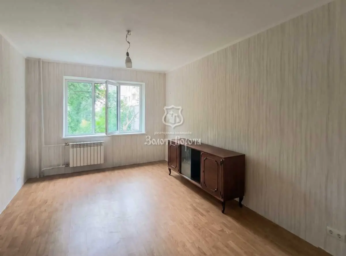 Фото Selling a 3-room apartment, 69 sq.m., Tatarska Street 38 Kyiv, price: 69500 USD, code 9271