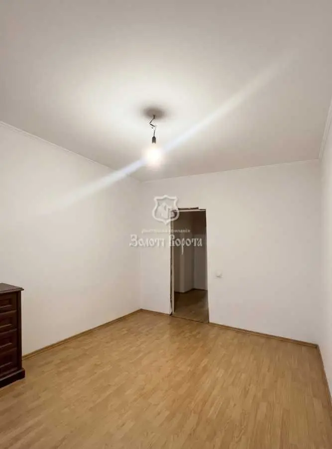 Фото Selling a 3-room apartment, 69 sq.m., Tatarska Street 38 Kyiv, price: 69500 USD, code 9271