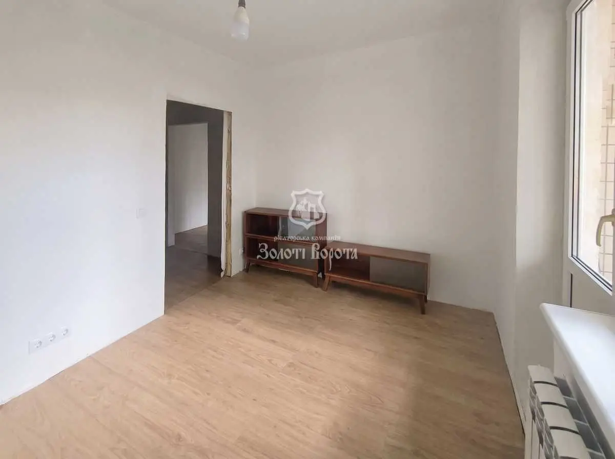 Фото Selling a 3-room apartment, 69 sq.m., Tatarska Street 38 Kyiv, price: 69500 USD, code 9271