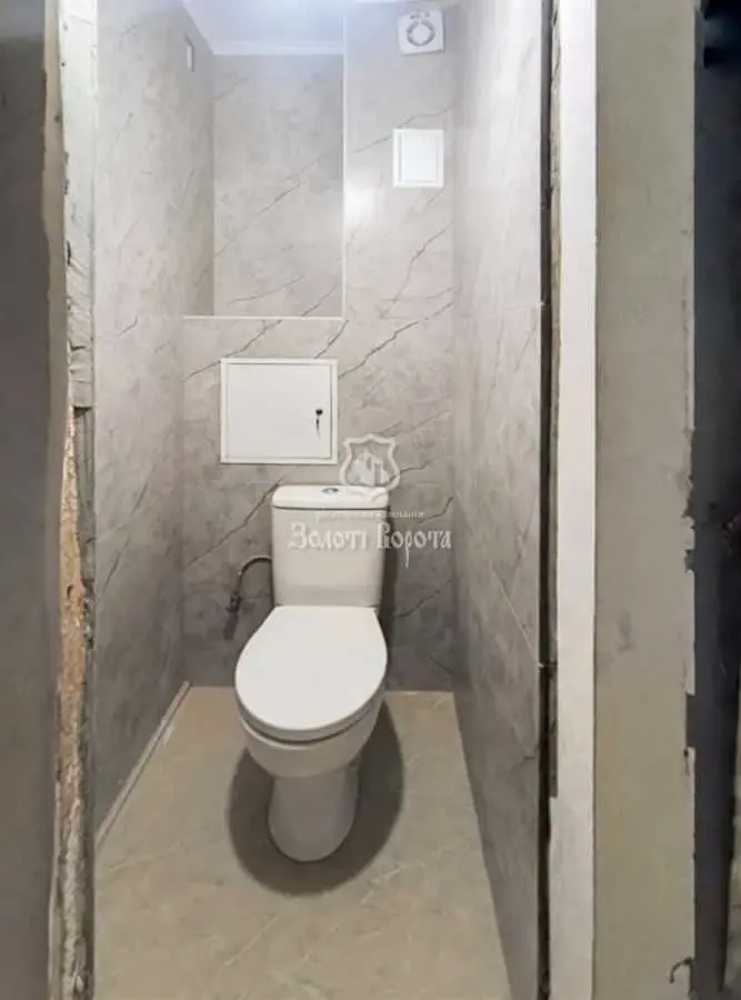 Фото Selling a 3-room apartment, 69 sq.m., Tatarska Street 38 Kyiv, price: 69500 USD, code 9271