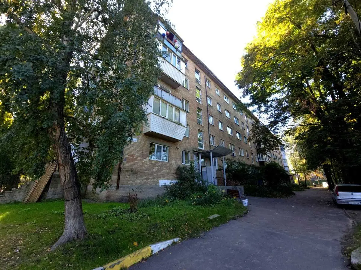 Фото Selling a 2-room apartment, 41 sq.m., Irpin, price: 37000 USD, code 9272