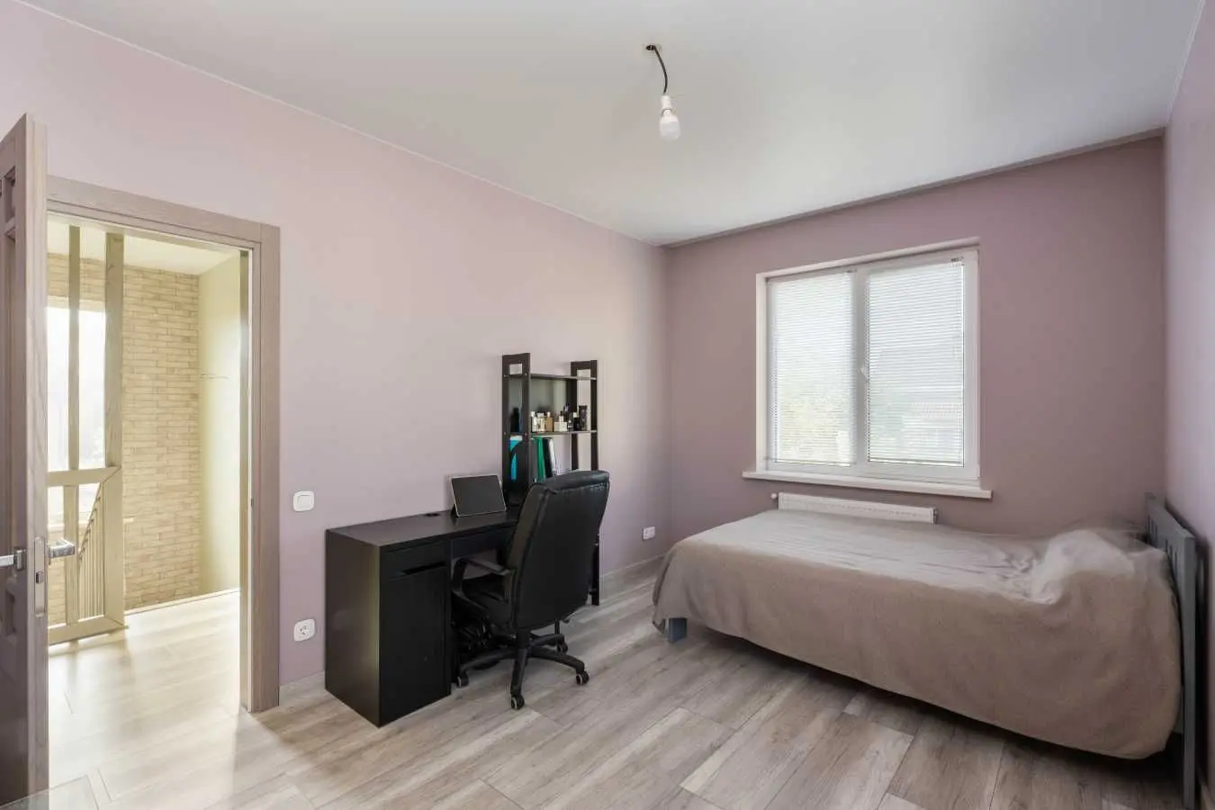 Фото Продаю будинок, 131 кв. м, Сім’ї Забарило вул. 12 Буча, ціна: 250000 USD, код 9273