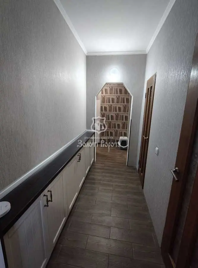 Фото Продаю 3 кімнатну квартиру, 87 кв. м, Володимира Момота вул. (Горького) 42 Бориспіль, ціна: 83000 USD, код 9276