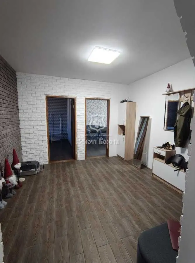 Фото Продаю 3 кімнатну квартиру, 87 кв. м, Володимира Момота вул. (Горького) 42 Бориспіль, ціна: 83000 USD, код 9276