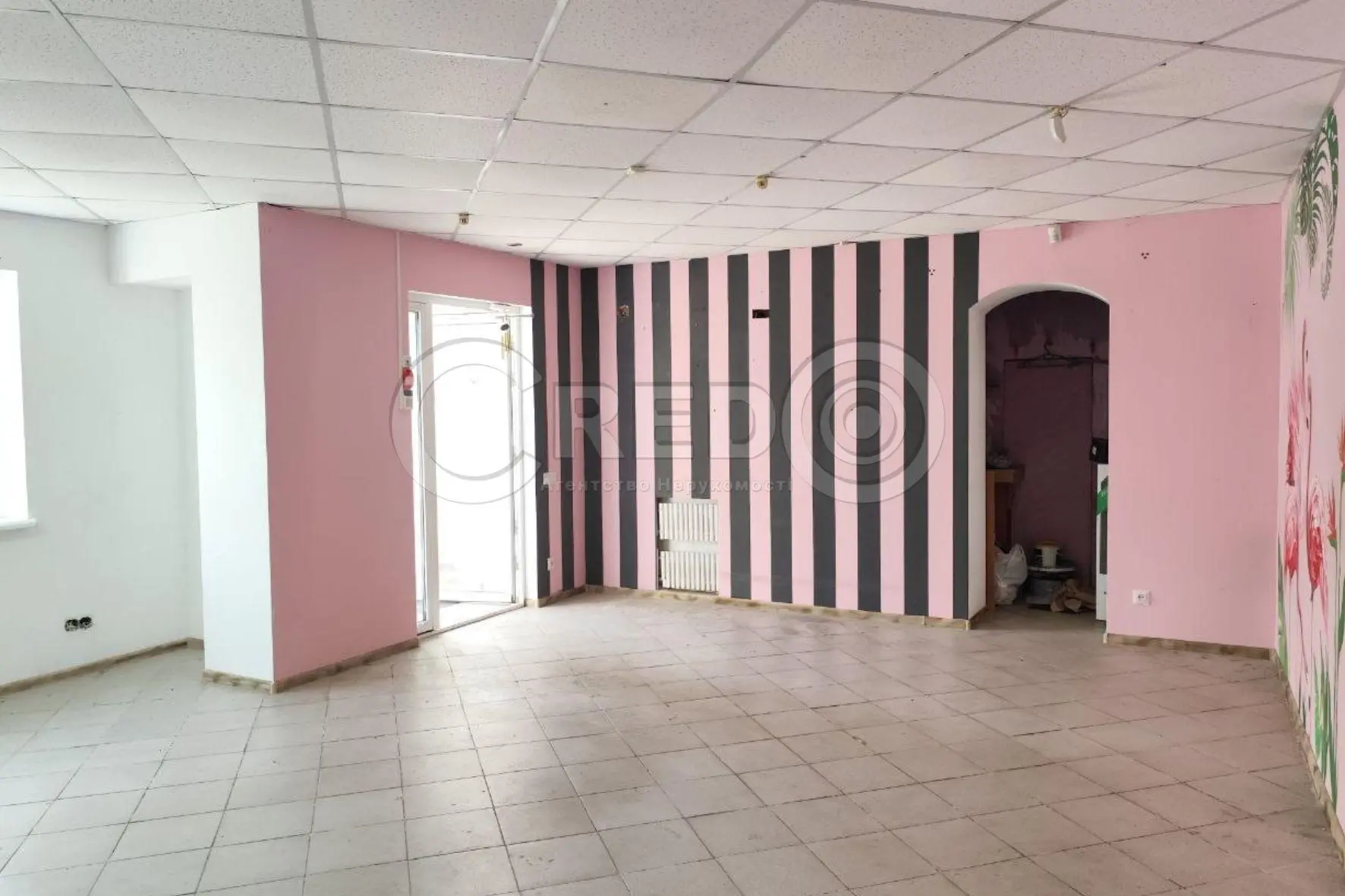 Фото Арендовать торговую площадь, Героїв Маріуполя ул. (Адмирала Головко) 58 Кривой Рог в долгосрочную аренду, цена: 7000 UAH, код 9277