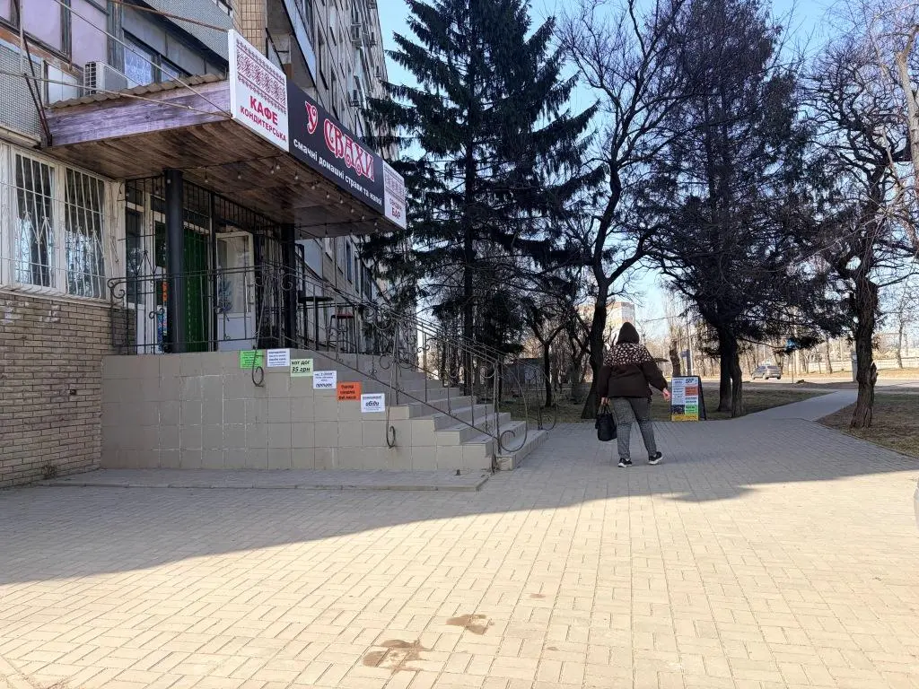 Фото Арендовать торговую площадь, Маршала Василевского бульв. 30 Кривой Рог в долгосрочную аренду, цена: 15000 UAH, код 9281