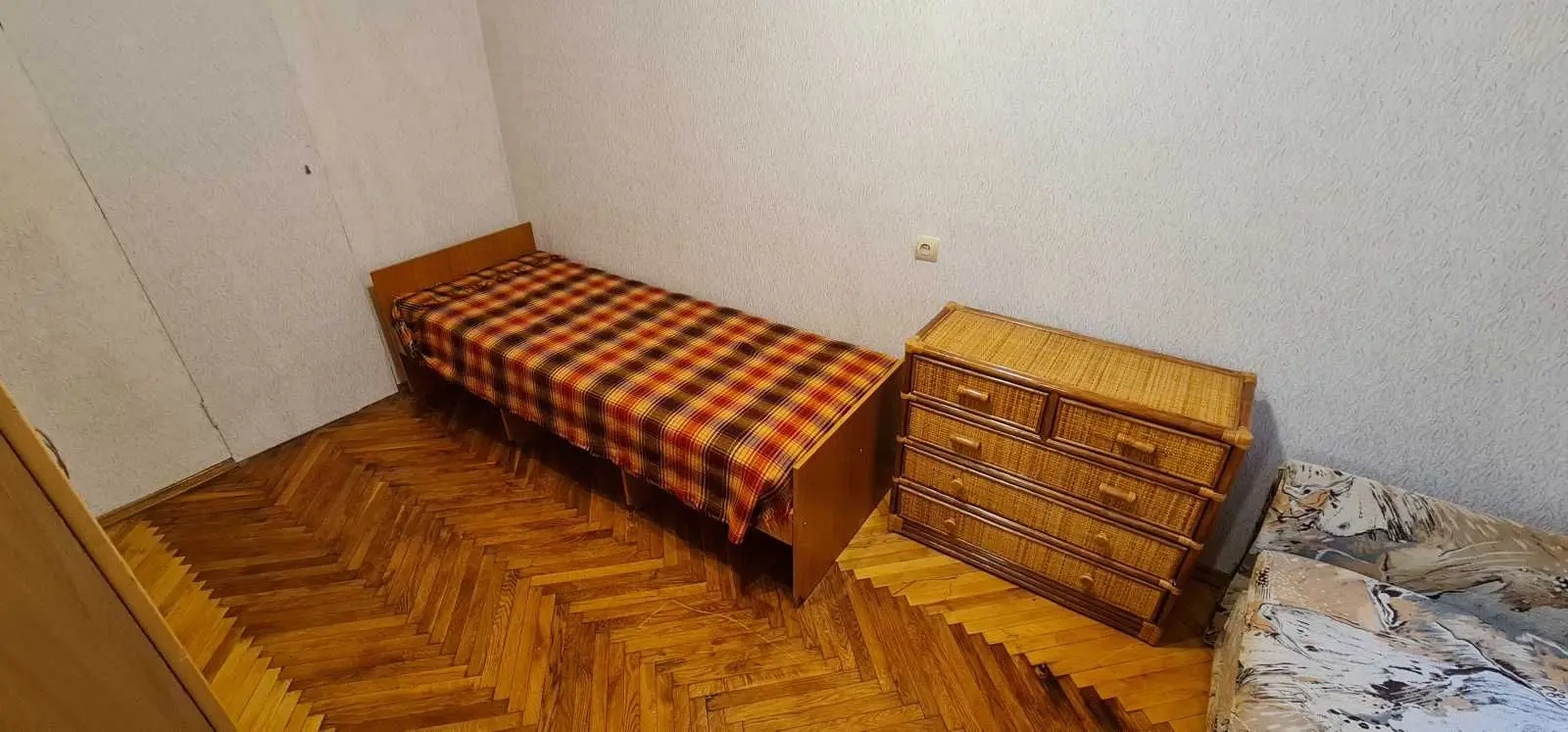 Фото Зняти 2 кімнатну квартиру, Миру вул.  Київ в довгострокову оренду, ціна: 10500 UAH, код 9287