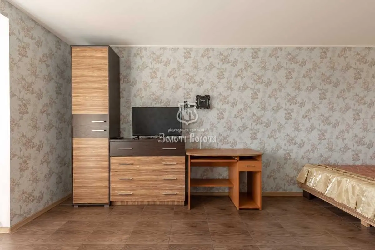 Фото Продаю 1 кімнатну квартиру, 40 кв. м, Тростянецька вул. 97 Київ, ціна: 51000 USD, код 9289