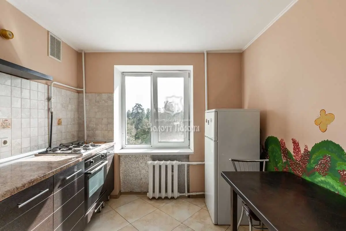 Фото Продаю 1 кімнатну квартиру, 40 кв. м, Тростянецька вул. 97 Київ, ціна: 51000 USD, код 9289